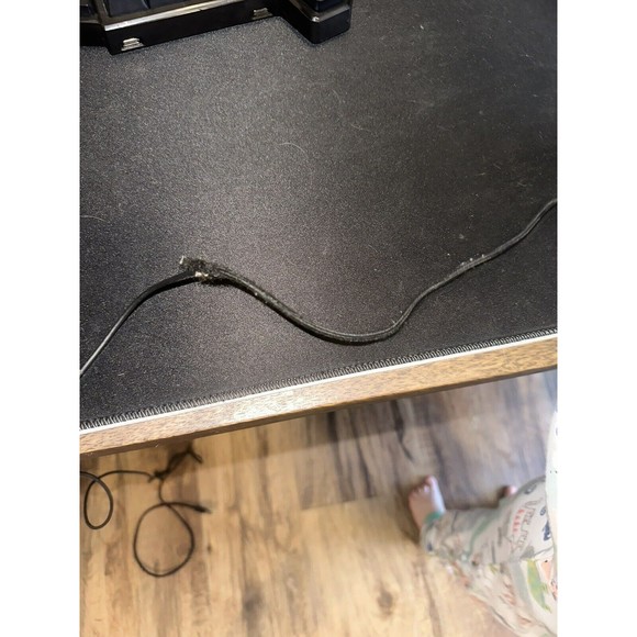 Razer DeathAdder Essential Wired Optical Gaming Mouse - Classic Black... - Picture 4 of 4